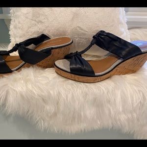 Super comfortable Sperry cork wedge heel. Size 10